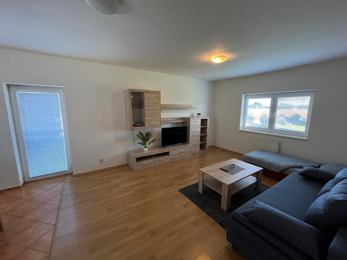 Biely Kostol Apartman 92 מראה חיצוני תמונה
